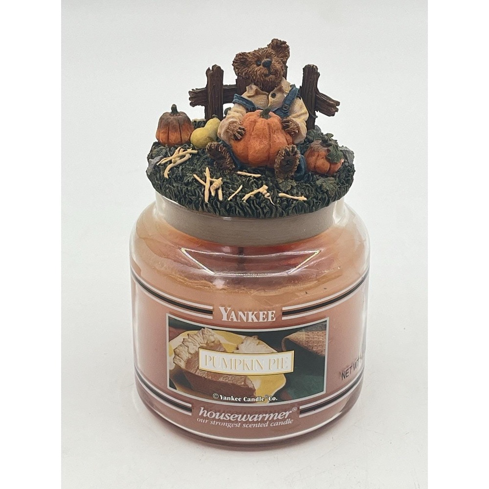 Yankee Candle Pumpkin Pie Housewarmer Black Band 14.5 oz Jar W/Bear Topper READ
